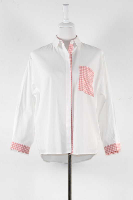 Chemise Blanche à détails carreaux Roses - Élégance avec une touche rétro chic